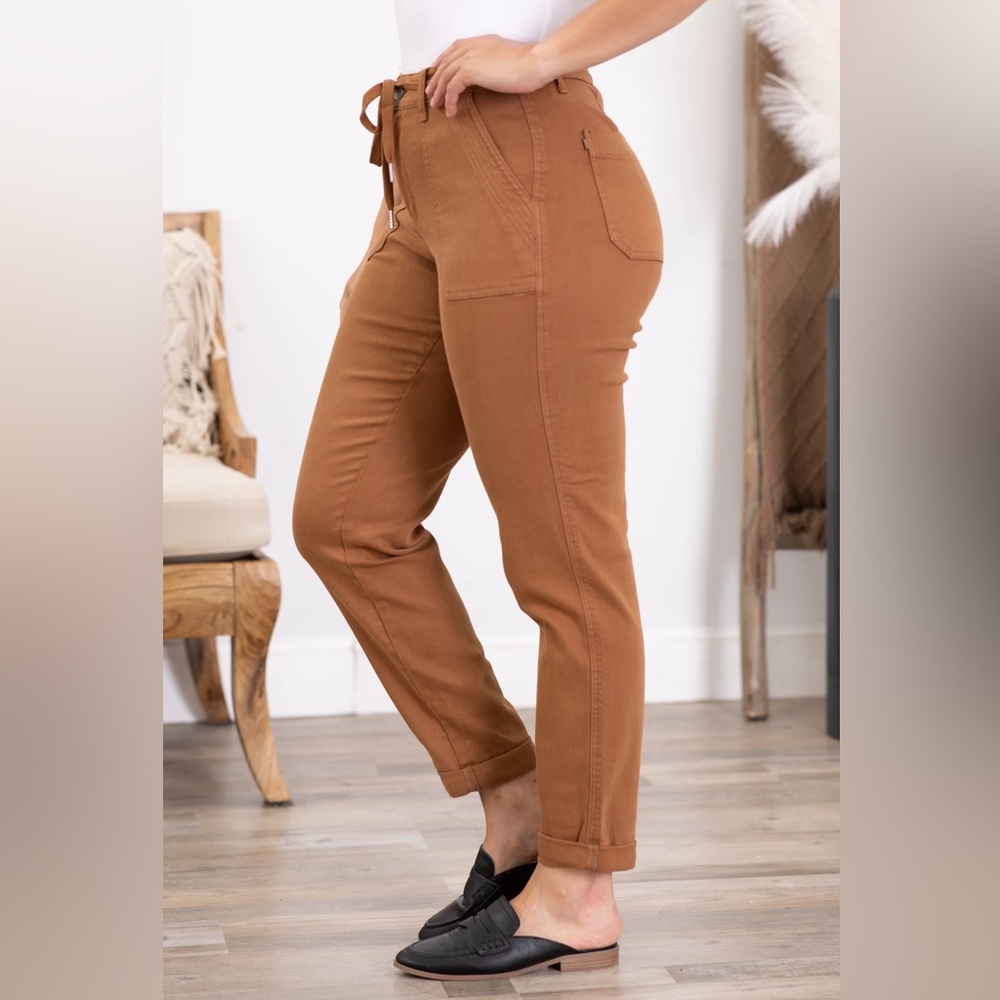 Judy Blue‎ High Waisted Cuff Joggers size 11/30